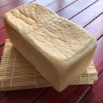 もちふわ食パン　￥５００